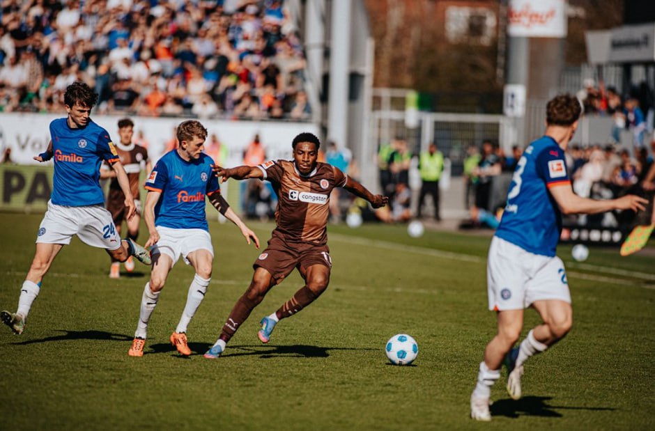 Holstein Kiel vs St. Pauli (20:30 &#8211; 12/04) | Xem lại trận đấu